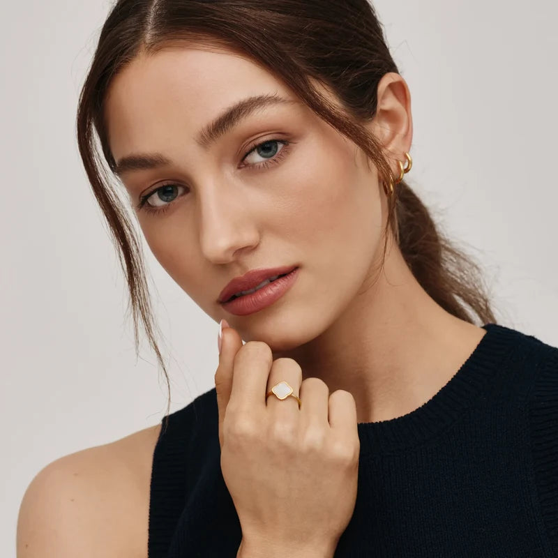 Clover Wrap adjustable ring