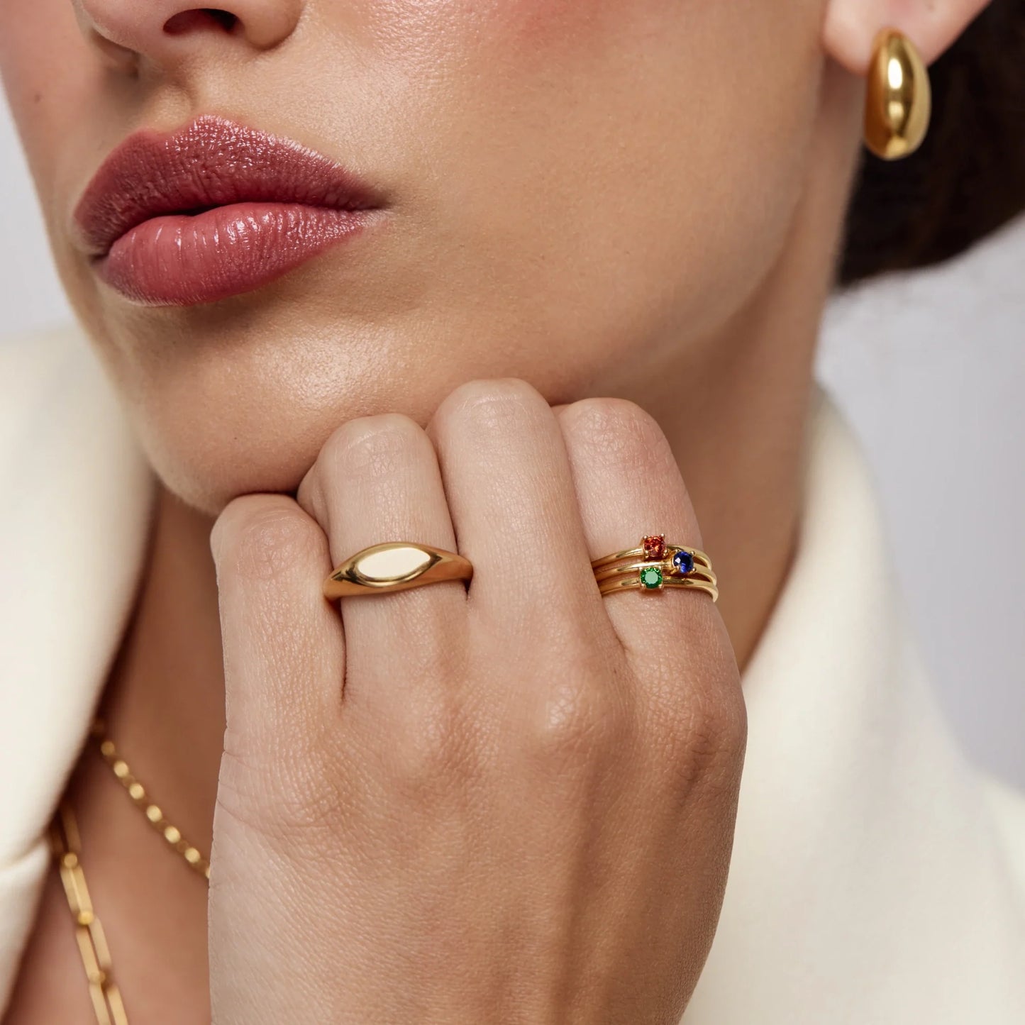 Dainty birthstone ring