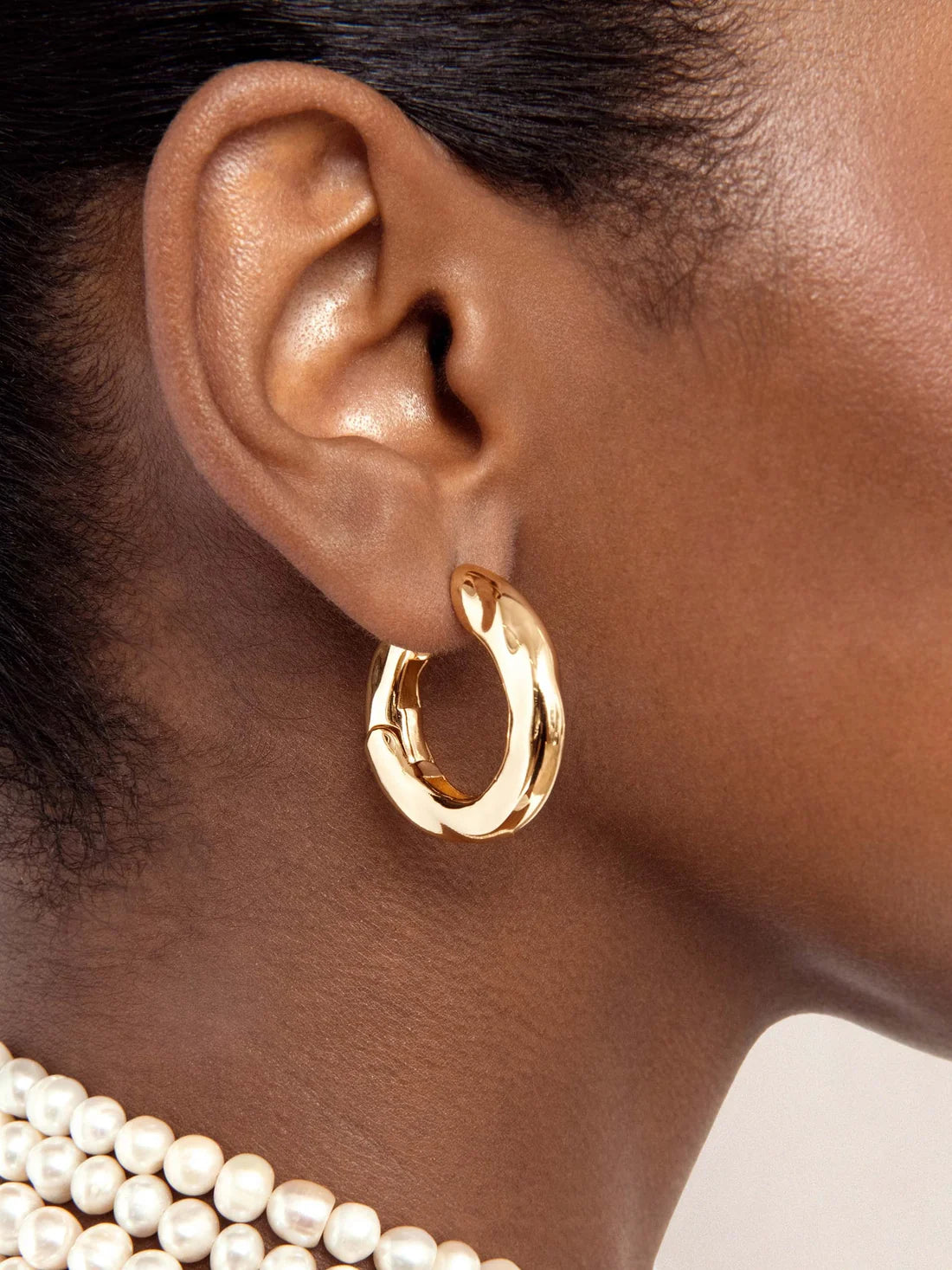 Molten hoops