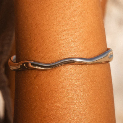 Riviera Wave Cuff