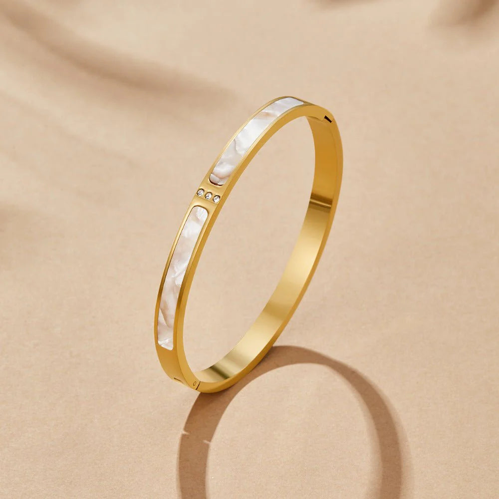Celeste Gold Pearl Bracelet