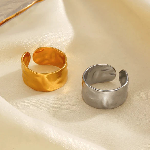 Sculpted Aura Ring