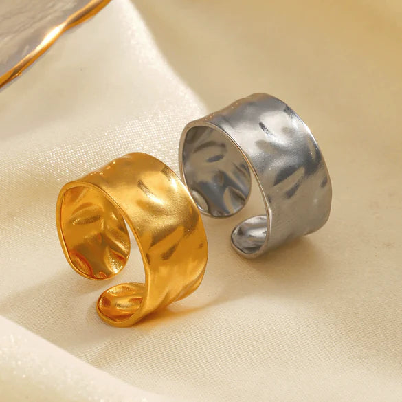 Sculpted Aura Ring